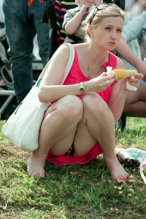 accidental upskirt home - Upskirt | MOTHERLESS.COM â„¢