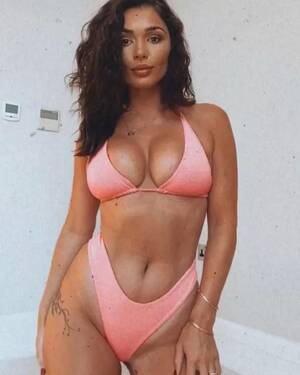 india reynolds naked - Love Island babe India Reynolds unleashes boobs as she thrills in teeny  bikini - Daily Star