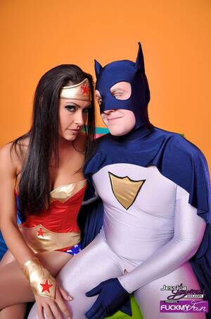 Jessica James Porn Cosplay Wonder Woman - Busty MILF Wonder Woman Jessica Jaymes blows Batman & rides his superhero  cock - HD Porn Pictures