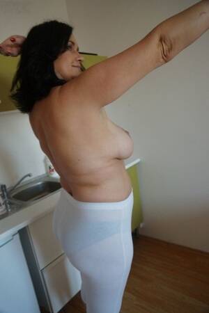amateur plumper mature housewife - Amateur Chubby Wife Porn Pics & Naked Photos - PornPics.com