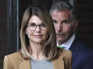 lori wife home sex video - Lori Loughlin lands first TV role since college scandal - Los Angeles Times