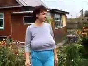 mature braless huge boobs - Granny No Bra Porn Videos | xHamster