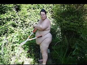 chubby nudist - Free Bbw Nudist Porn Videos (151) - Tubesafari.com