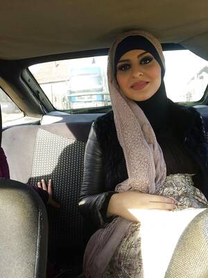 Bosnian Hijab Porn - Bosnian muslim sluts2 - 26 photos
