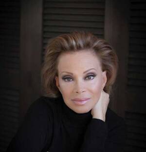 Dove Cameron Nude Blowjob - Paloma San Basilio regresa a Miami â€“ La Exitosa Radio Monumental 100.3 FM