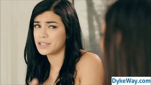 first lesbian experience with best friend %281%29 - Best friends first lesbian experience - XVIDEOS.COM