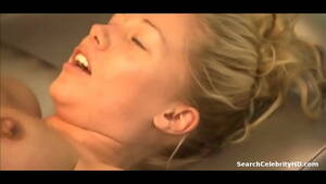 Kendra Sex Tape Porn - Kendra Wilkinson - Kendra (2009 - 2011) - XNXX.COM