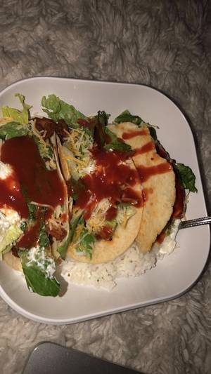 Greasy Food Porn - Issa, Greasy Food, Gifts, Mexicans, Food Porn, Meal, Yummy Food, Meals,  Presents