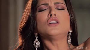 Masturbating Women Facial - 