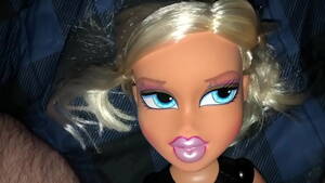 Bratz Sex Videos - Bratz Cloe Styling Head Doll - XVIDEOS.COM
