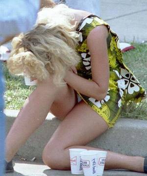 hilary duff upskirt panties - free celeb upskirt pics free