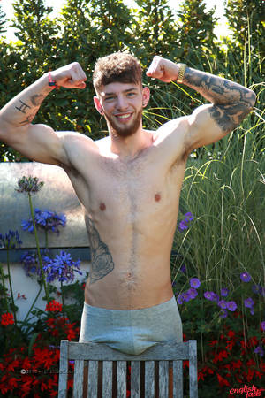 Hairy British Teen - EnglishLads