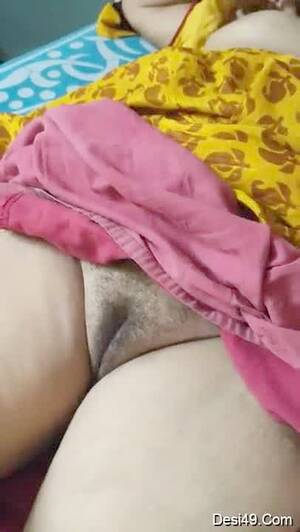 Desi Indian Aunties Pussy - indian desi ripened aunty pussy flash , free pornography - anybunny.com