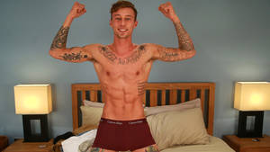 Big Men Tall Erections Porn - Tall and Ripped Personal Trainer Barclay Shows us his Long and Fat Uncut  Throbbing Cock