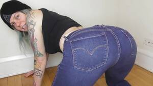 Jeans Facesitting Porn - YOUR DENIM DEMISE (Jeans Facesitting Executrix) - Pornhub.com