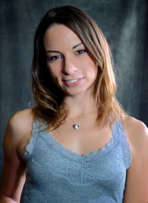 Amber Rayne Porn Star - Entertainer, equestrian, and artist Amber Rayne achieved more in 31 years  than most. RIP | 8-Bit Central