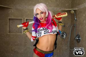 Fox Cosplay Porn - Experience the thrill of fucking the hottest Batman villain Harley Quinn in  this new 180 VR cosplay porn video featuring Aidra Fox