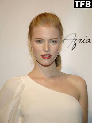 Melissa Sagemiller Porn - Melissa Sagemiller Nude Photos & Videos 2024 | #TheFappening