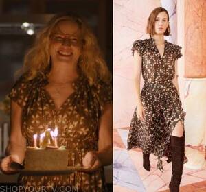 Elisabeth Shue Forced Sex - On The Verge: Season 1 Episode 1 Olive Printed Chiffon Dress | Shop Your TV