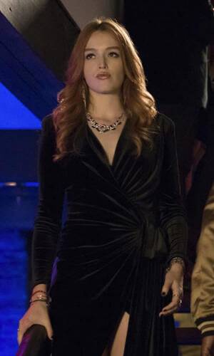 Dynasty Tv Show Kirby Porn - Dynasty Season 2 Episode 2 Review: Ship of Vipers - TV Fanatic
