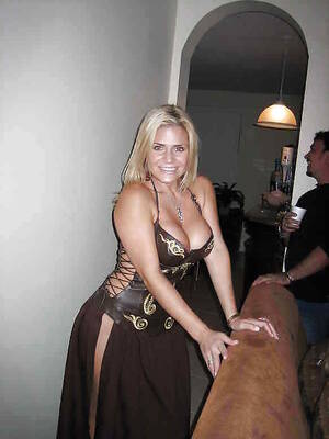 Hot Mom Reality - Real hot moms Porn Pictures, XXX Photos, Sex Images #1185887 - PICTOA