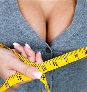 Big Boobs Sleeping Porn - Ash London: Big boobs are a challenge - NZ Herald