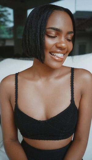 China Anne Mcclain Nude Porn - Best Anne McClain Posts - Reddit