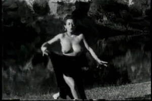 1940s Milf Porn - 1940's MILF Forrest Frolic | xHamster