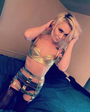 Blonde British Porn Actress Skye - Porn star Dakota Skye died after taking 'cocktail of drugs' and battling  addiction - Daily Star