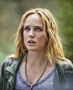 Arrow Series Girls Porn - Arrow - 2x12 - Tremors - Caity Lotz as Sara Lance - 2014