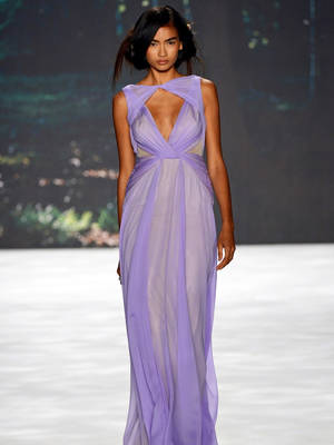 1950s Porn Outfit - Dress Porn: 21 Drop-Dead Gorgeous Gowns From New York Fashion Week Badgley  Mischka