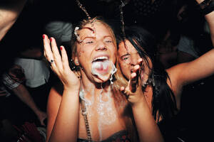 Drunk Girl Party - Kirill is here: Talking blackouts and parties with the nightlife  photographer - Las Vegas Weekly