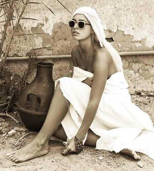belgium topless beach - Belgian model's nude photos at pyramid draws Egypt's ire | Mena â€“ Gulf News