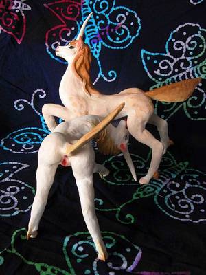 Drawing Female Animal Porn Orgy - A unicorn mare licking a stallion: painted sculptures. Click to enlarge.