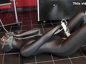 Asian Zentai Porn - Zentai 1 - PornZog Free Porn Clips