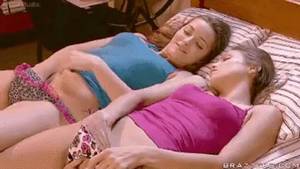 Lesbian Sleepover Porn - 