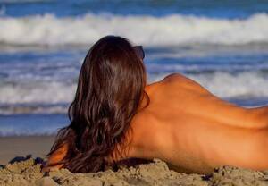 naked beach house 3 - Why Nudist Resorts are a Kind of Utopia | by Katrina Bos | True Human  Connection | Medium