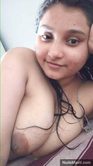 indian big tits nice pussy - Naughty Indian desi girl big boobs and pussy selfies (HOTðŸ”¥)