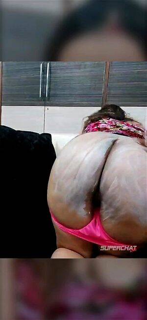 horny indian ass - Watch Horny Indian bbw mom showing her big round ass on cam - Indian Mom,  Bbw, Mom Porn - SpankBang