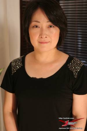 japan mature massage - 