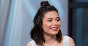 Anal Porn Miranda Cosgrove - Miranda Cosgrove Net Worth: How the 'iCarly' Star Makes Money