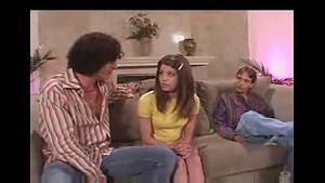 babysitter dp - Teen babysitter gets double teamed - XVIDEOS.COM