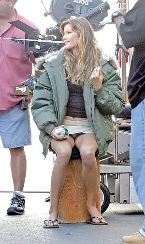 celebrity voyeur - Celebrities Voyeur & Upskirts! Porn Pictures, XXX Photos, Sex Images  #1431806 - PICTOA