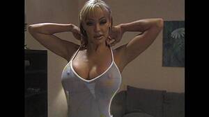 handjob hunnies - Metro - Handjob Hunnies 02 - scene 10 - XVIDEOS.COM