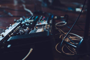 Electronic Psychedelic Porn - psychedelic porn crumpets live session 09