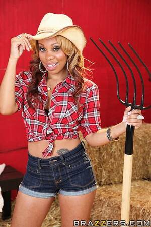 black porn star melrose foxx - Melrose Foxxx - Free nude pics, galleries & more at Babepedia