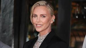 Charlize Theron Blowjob - Showgirls (1995) - News - IMDb