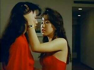 90s Japanese Lesbian Porn - Japanese lesbians and a big dildo unearth