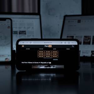 live porn on the internet - Pornhub: The Corrupt Company That Changed the Internet â€” Pi Media