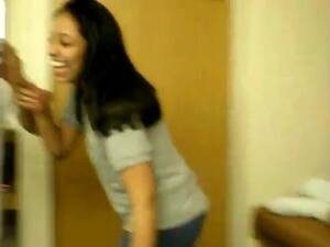 ebony india facial - Indian girl farts in guy's face - ThisVid.com